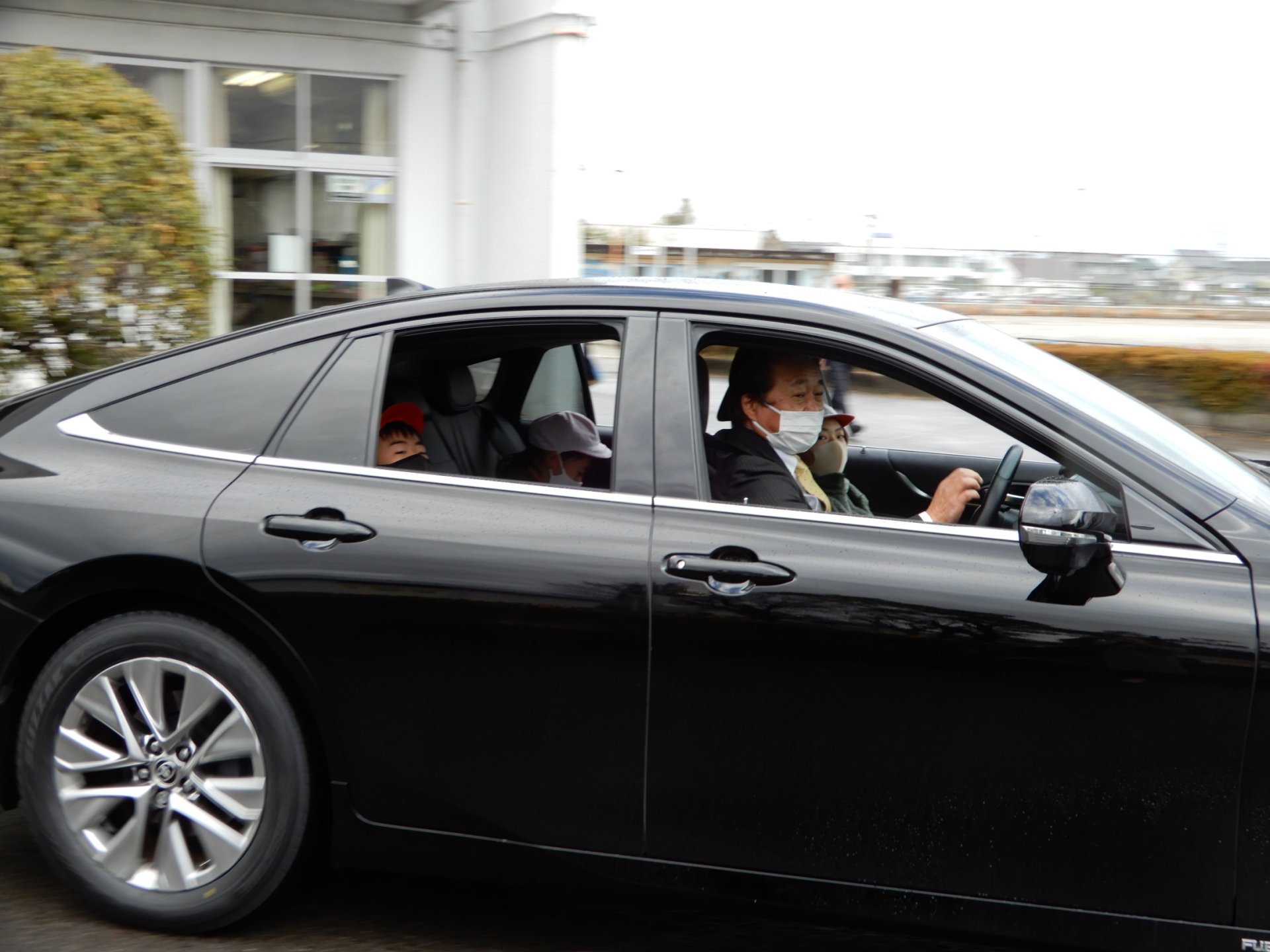 次世代自動車を活用した環境出前授業 | 脱炭素（エネルギー・気候変動）