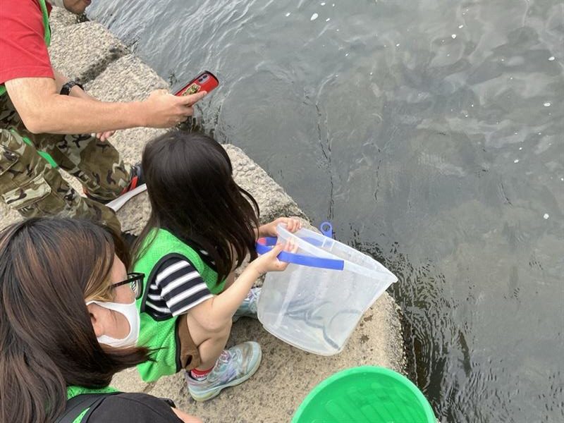 世界農業遺産「清流長良川の鮎」の学習と鮎の稚魚の放流体験 | カテゴリで探す