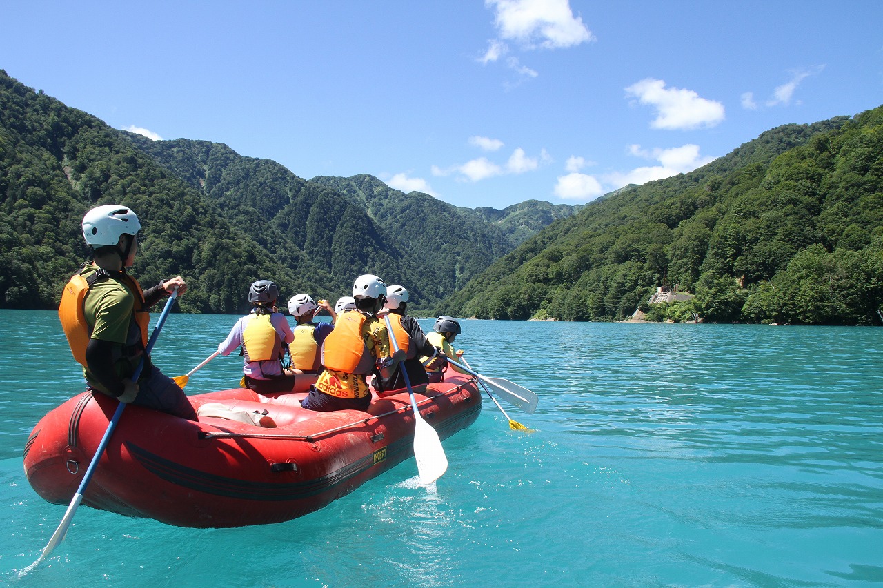 ぶんなり森人キャンプ – なんでもできる自信をつけ、仲間といる心強さを感じる１ヶ月 – | カテゴリで探す